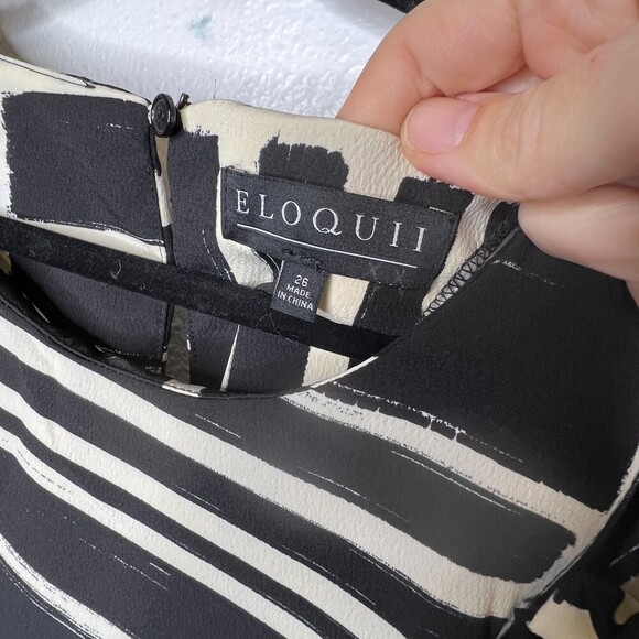 ELOQUII PUFF SLEEVE EASY TEE DRESS black and cream NWT SIZE 26 - Picture 10 of 12